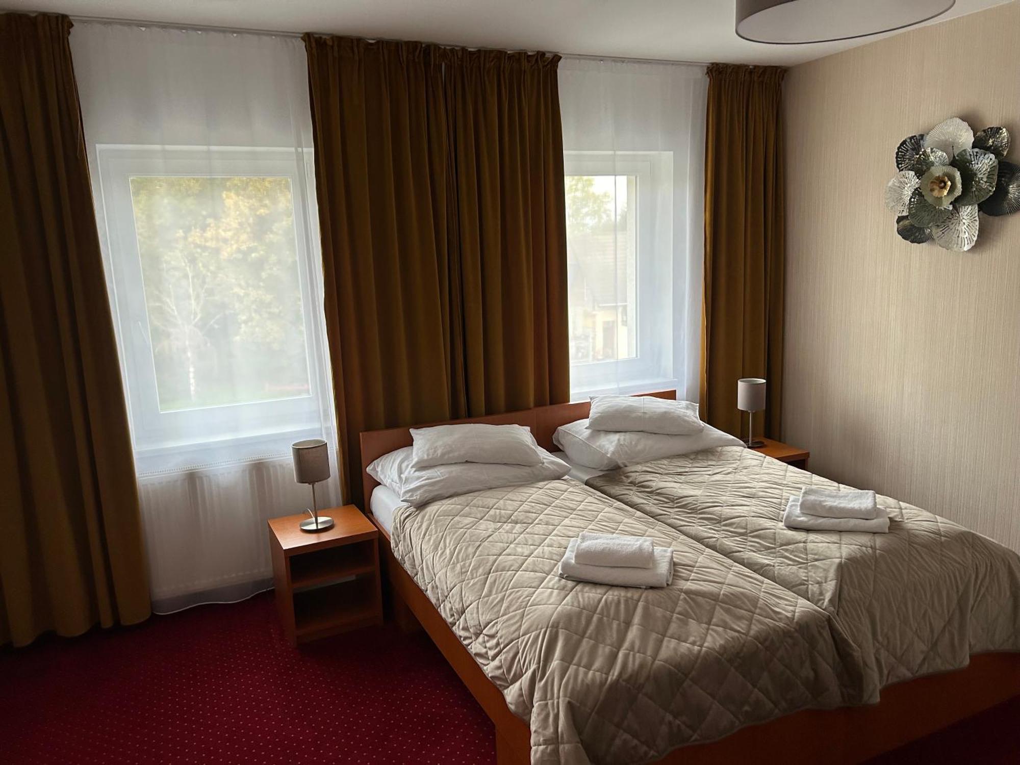 Hotel Evan U Hoffera Topoľčany Eksteriør bilde