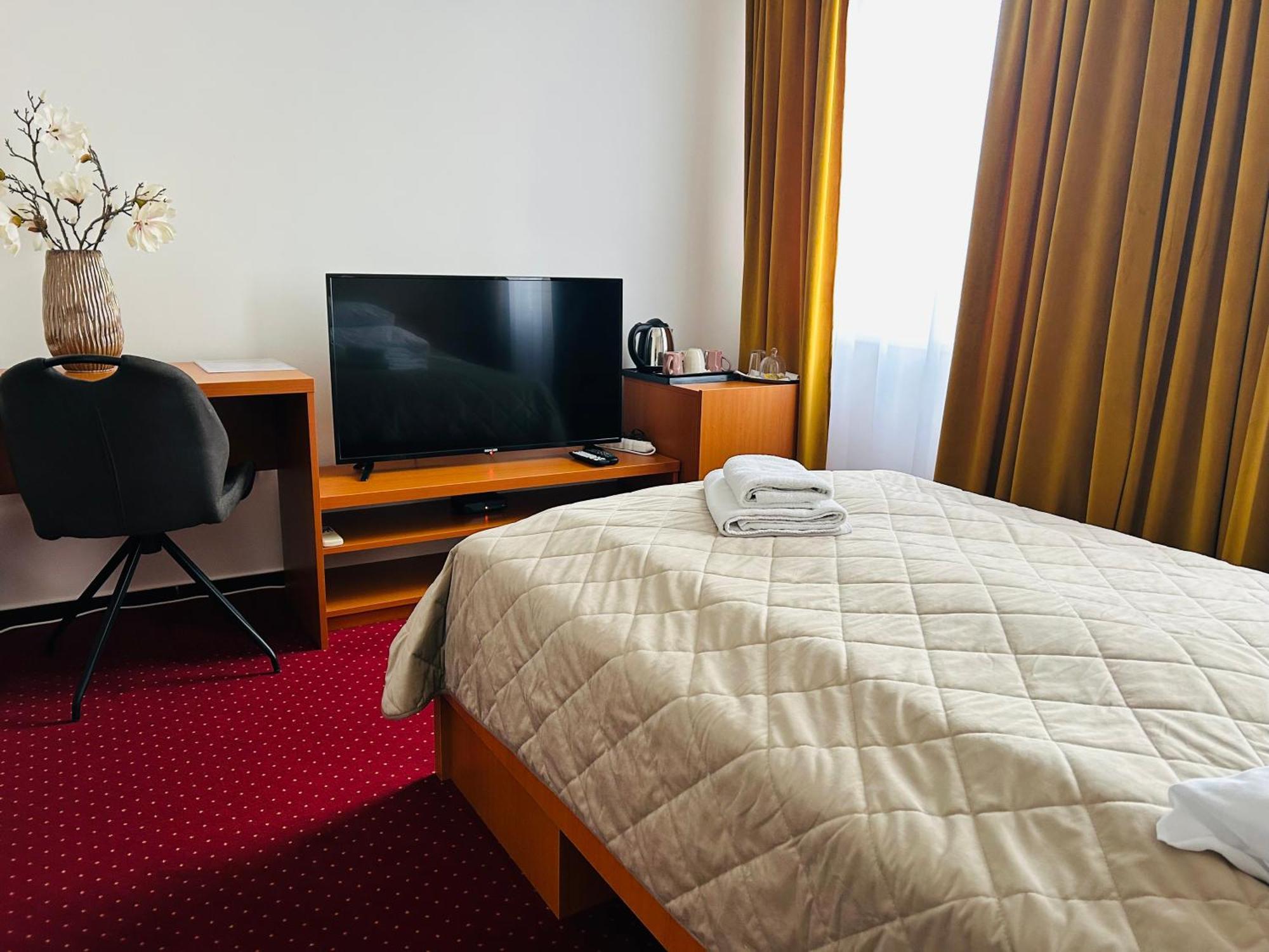 Hotel Evan U Hoffera Topoľčany Eksteriør bilde
